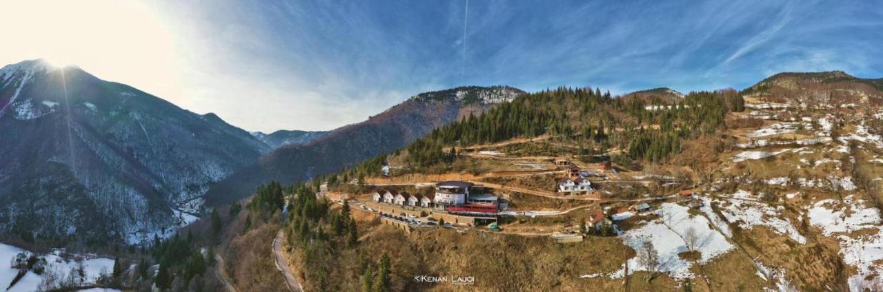 Hotel Panorama Rugove Peć Eksteriør billede