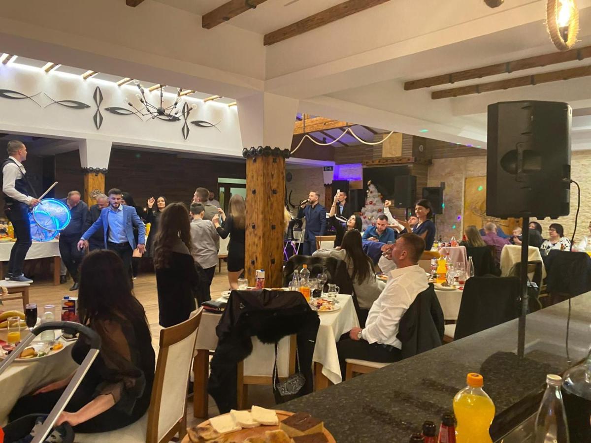 Hotel Panorama Rugove Peć Eksteriør billede