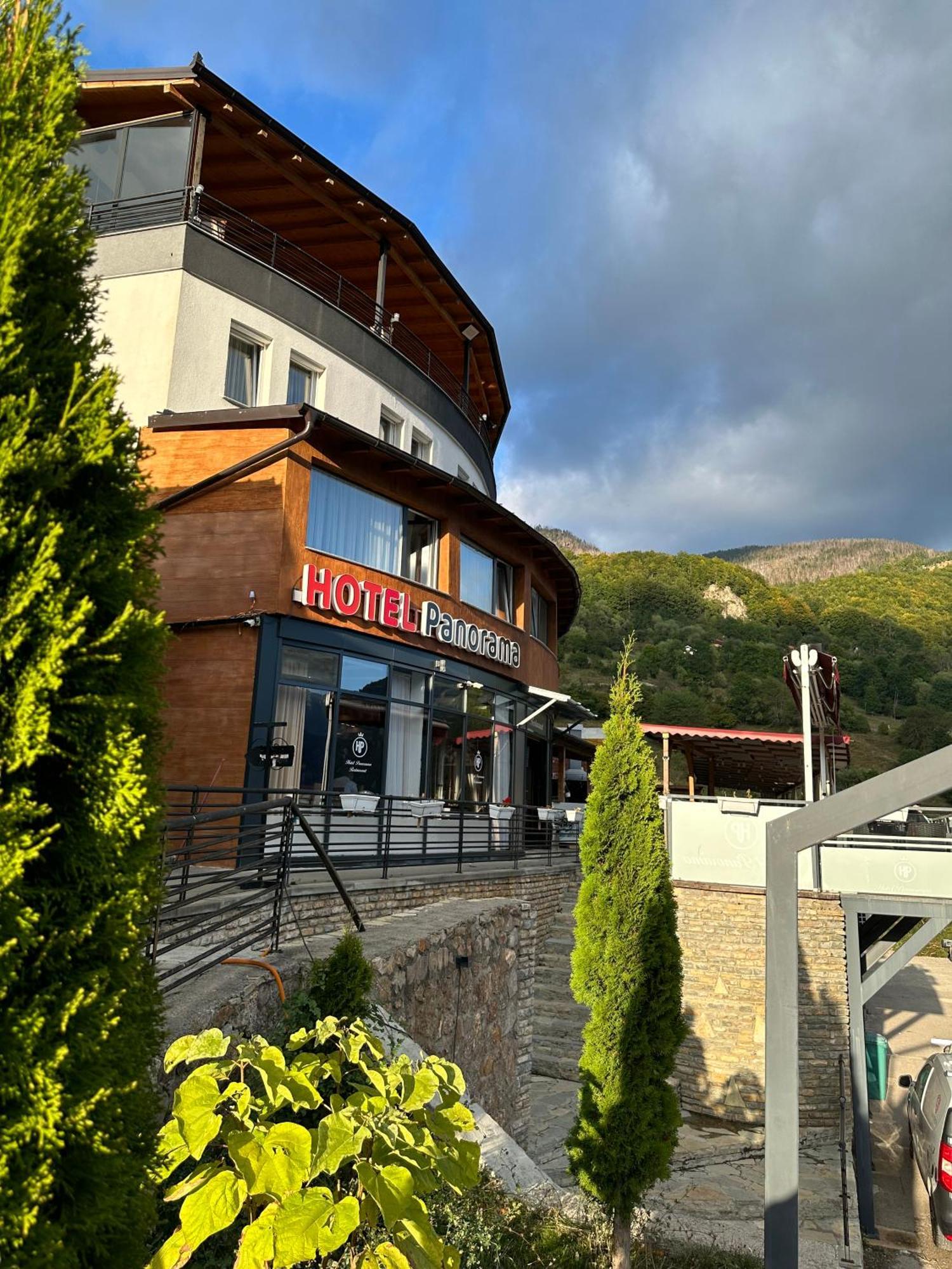 Hotel Panorama Rugove Peć Eksteriør billede