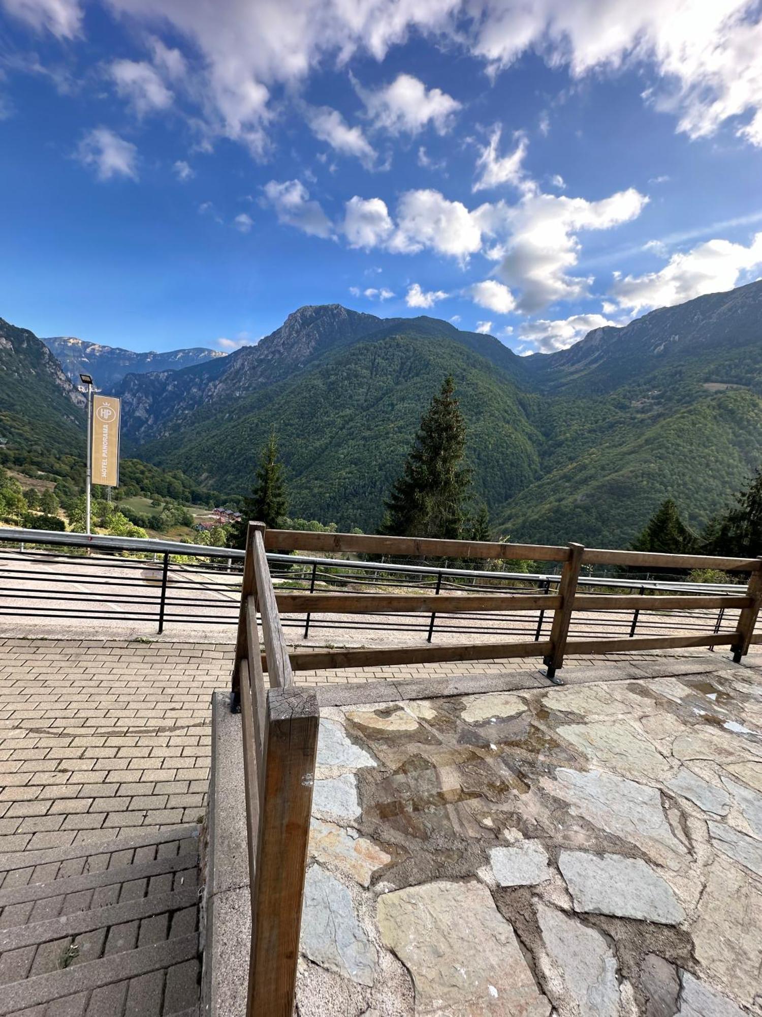 Hotel Panorama Rugove Peć Eksteriør billede